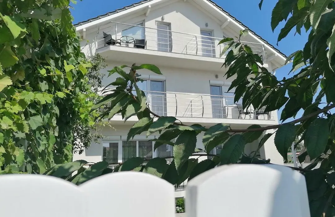 Vila Marius 2 Mai-1
