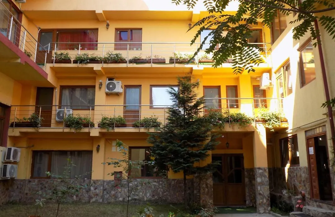 Casa Tiky-1