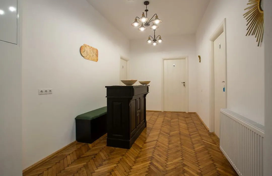 1790 Margarethengasse Guesthouse-1