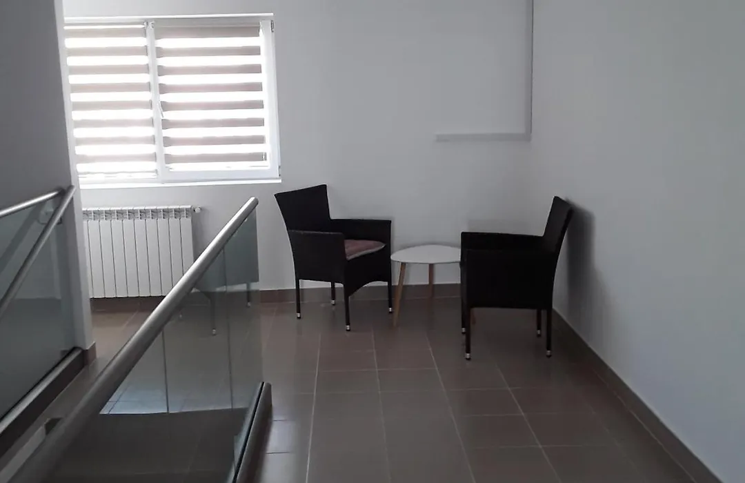 Camere de inchiriat Central La Calciu-1