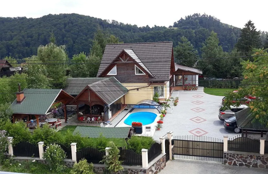 Vila Eszter-1