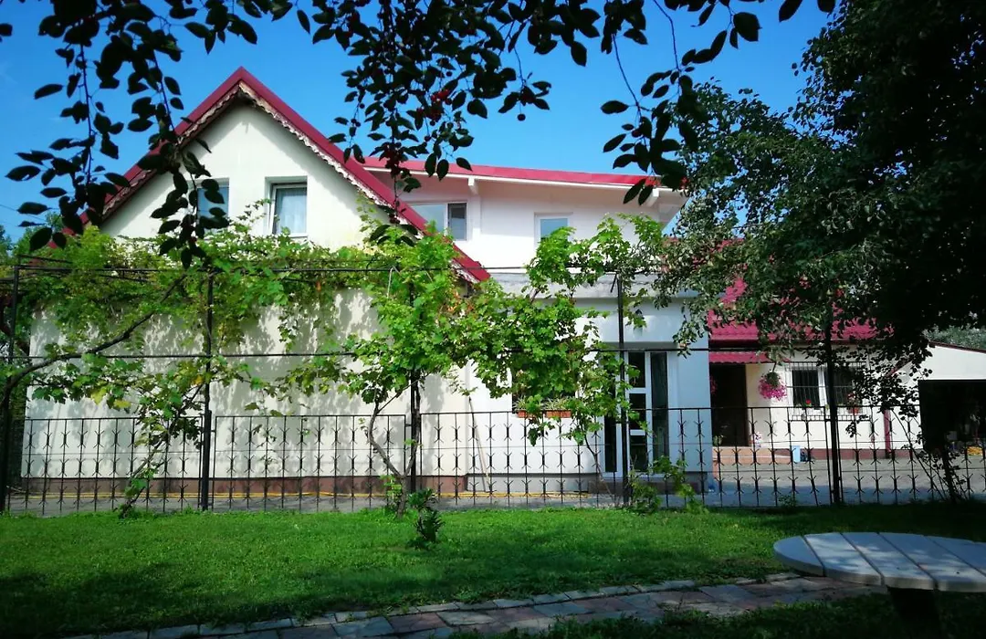 Coroni Residence - Cazare Delegati si Muncitori Brasov-1