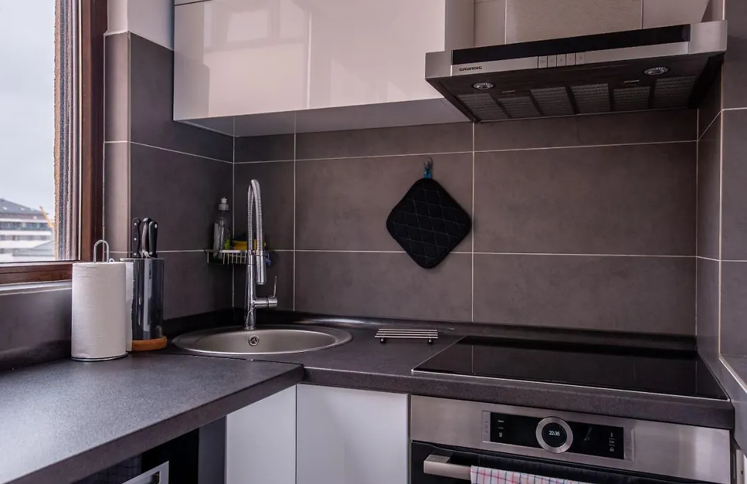 Luxury Two Room Apartment Residence Militari M3-1