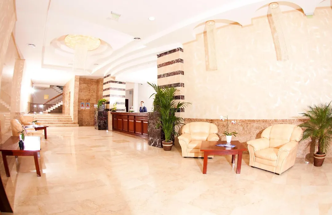 Grand Hotel-1