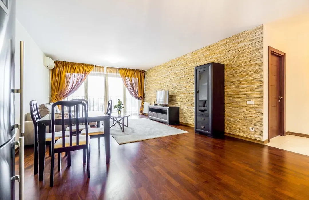 Incity Premium Garden Stay-Central Apartments &Private Terrace-1