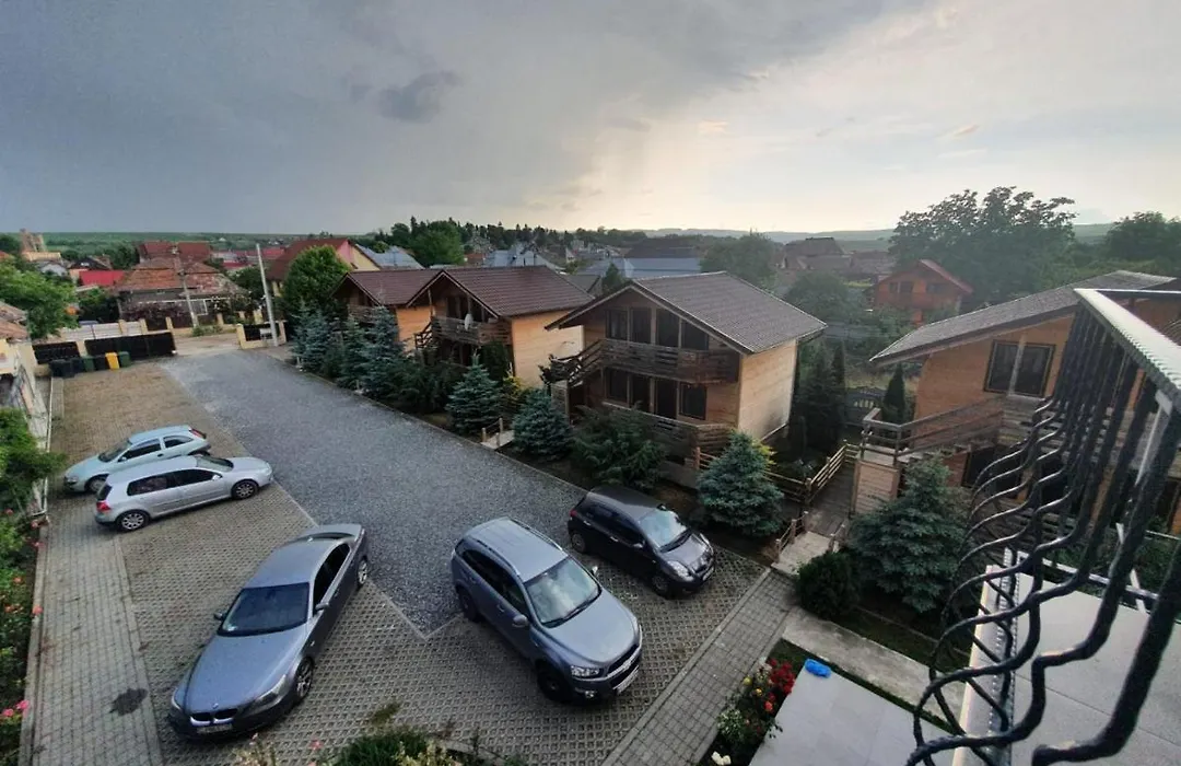 Daiana Residence Cabane-1