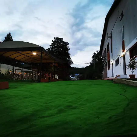 Natalia Guesthouse-3