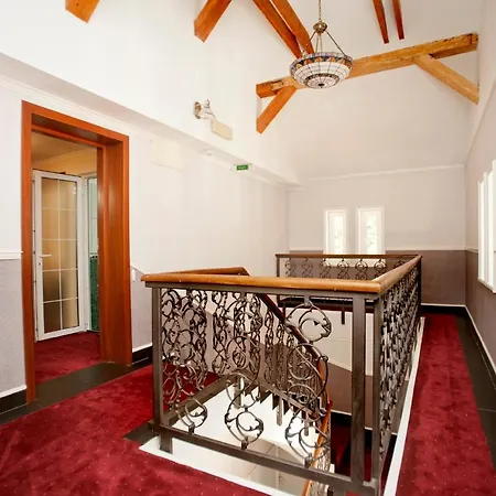 Hotel Bastion-2