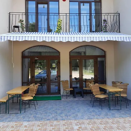 Sofial Guesthouse-3