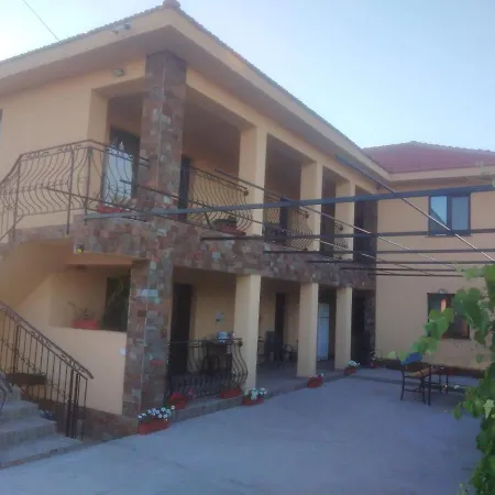 The Sweet House-3