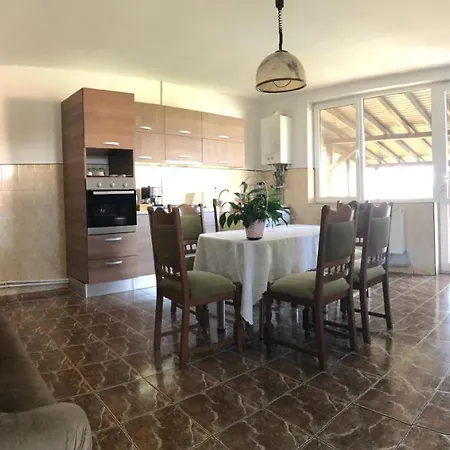 Casa B&D Residence-3