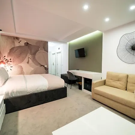 Velvet Home-2