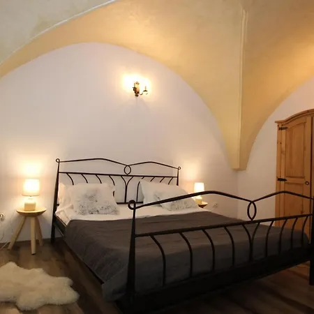 Gothic Apartment-3