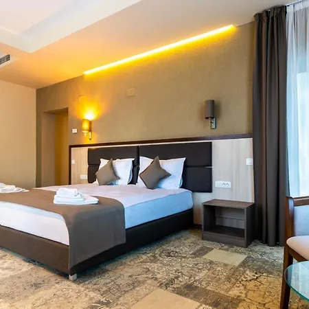 Hotel IZVOARE Caciulata-2