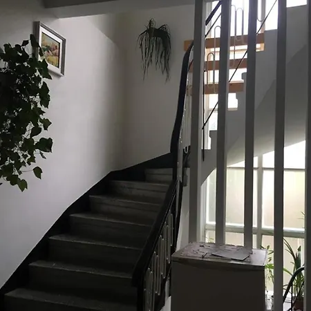 Manyi Villa-2