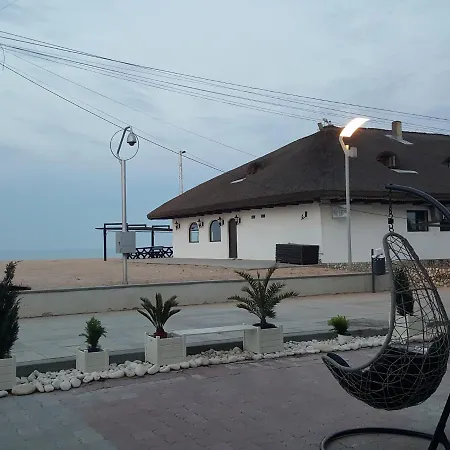 Vila Yza-2
