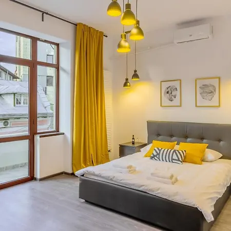 Chateau: Upscale Suites In Bucharest'S Historical Center!-2