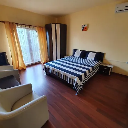 August Villa-2