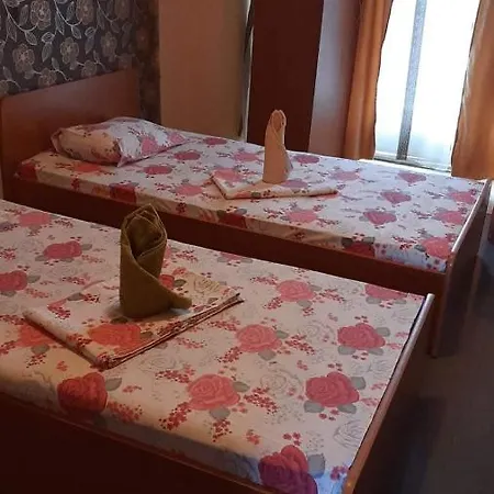 Aparthotel Vips-3