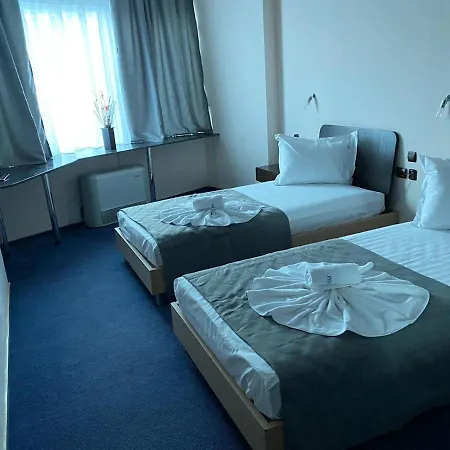 Hotel Mojo-2