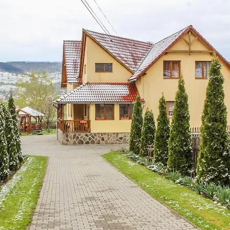 Sovidek Guesthouse-3