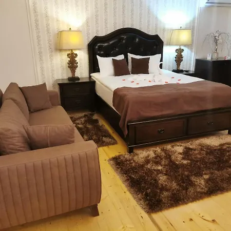 Select House-3