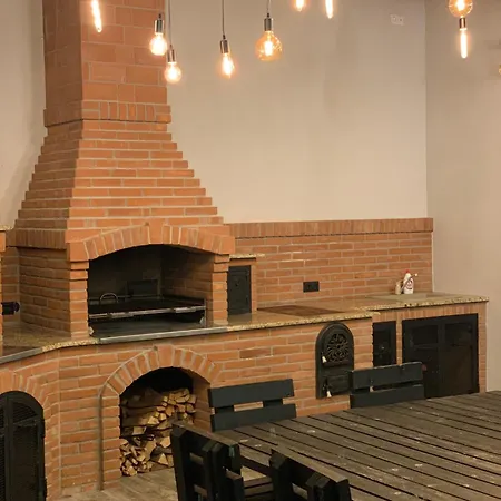 Casa De La Munte-2
