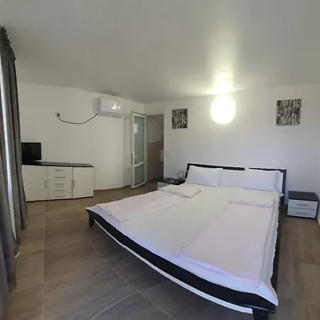 Vila Donau-2