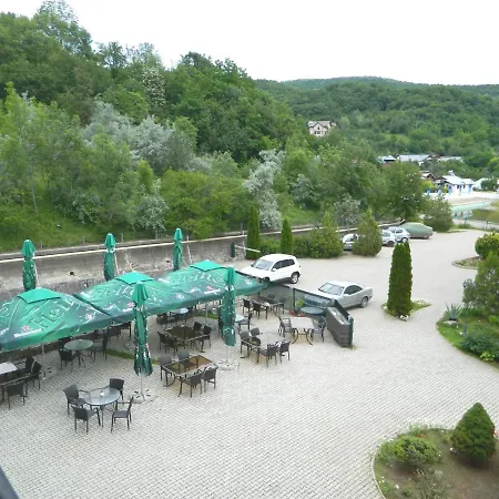 Hotel Monteoru-3