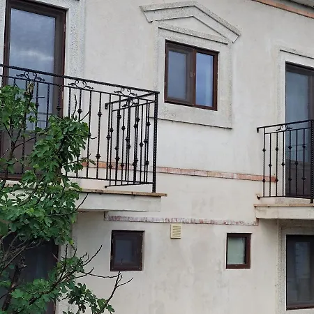 Vila Caviar-2