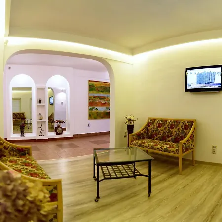 Hotel Albatros-3