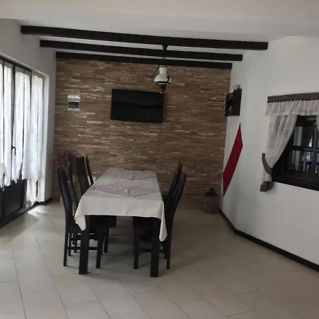 Pensiunea Rustic-2