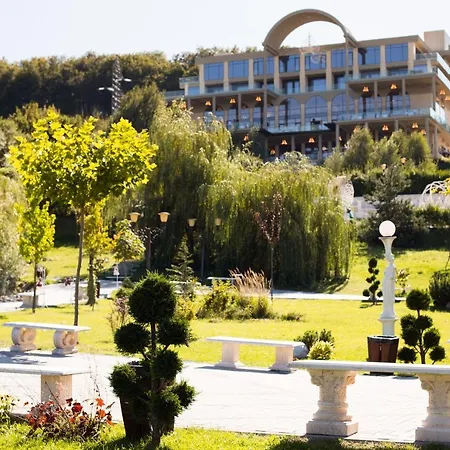Wonderland Cluj Resort-2