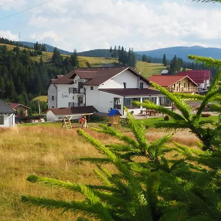 Pensiunea Karola-3