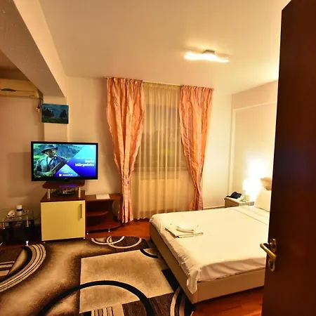 Hotel Euphoria-3