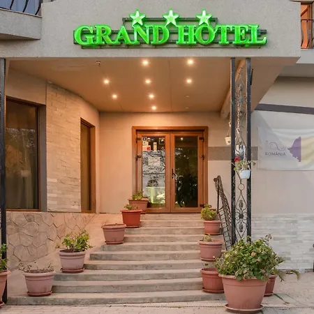 Hotel Grand-2