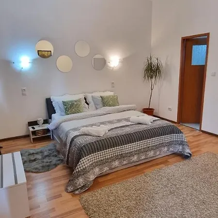 Citadel Rooms-2