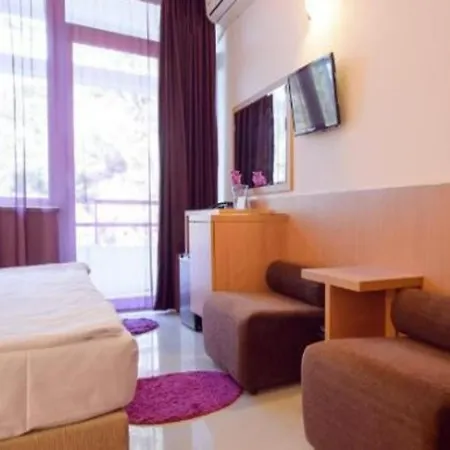 Hotel Sara-2