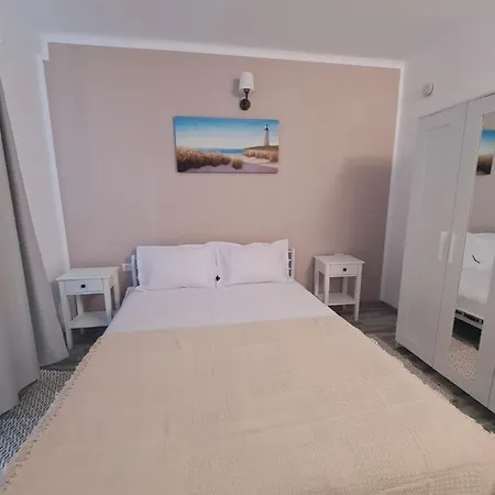 Vila Mersea-3