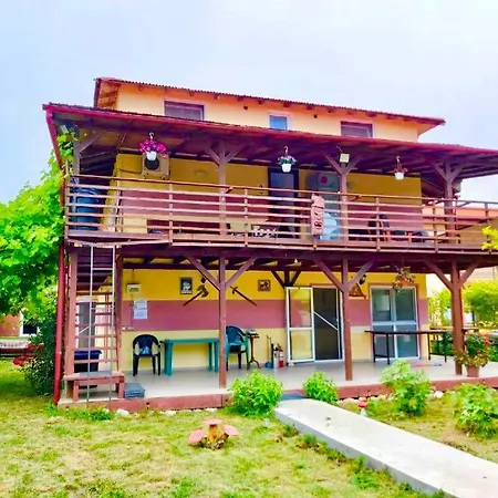 Pensiunea Dacica Vama Veche-3