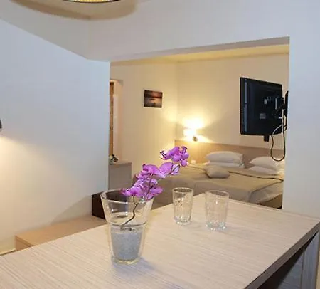 Hotel Sara-3