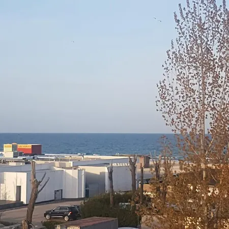 Vila Regal Mamaia-2