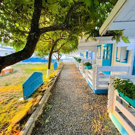Manu B&B-3