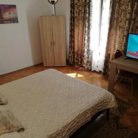 Casa BUCUR-2