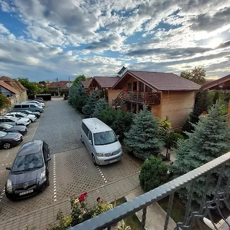 Daiana Residence Cabane-2