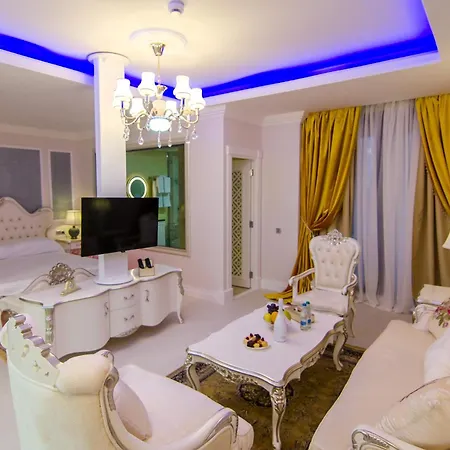 Phoenicia Royal Hotel-3