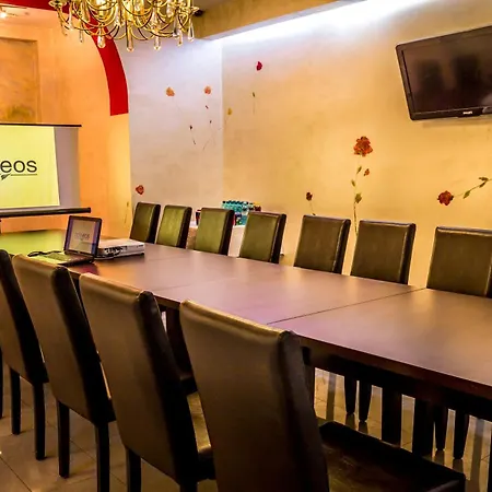 Hotel EOS-2