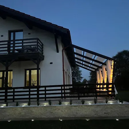 Casa cu Flori Maramures-3