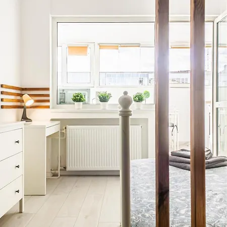 Ultracentral Lovely Flat-3