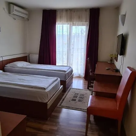 Hotel Sym-2